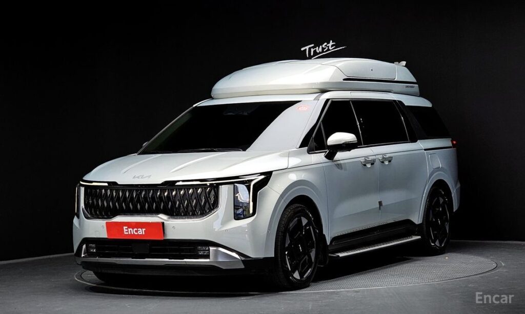 Kia Canival 2024