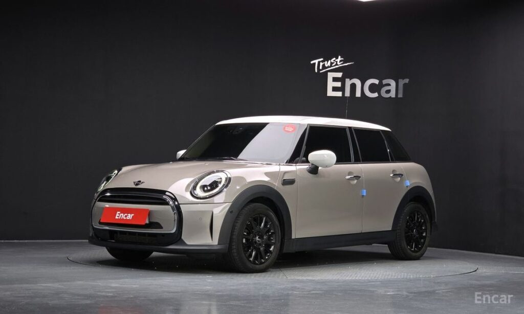 Mini Cooper 2024