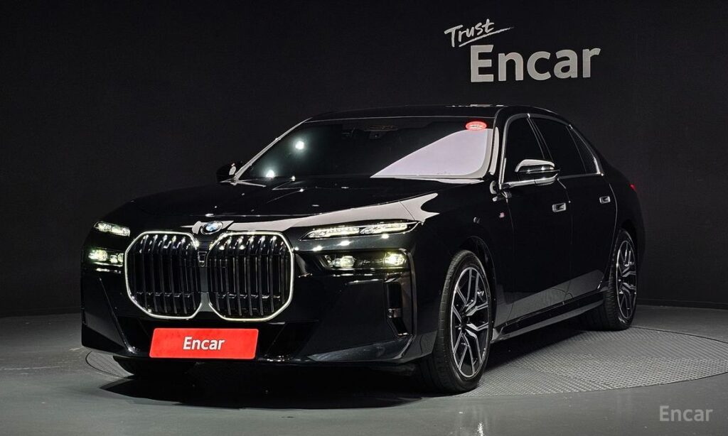 BMW 7-Series 2025