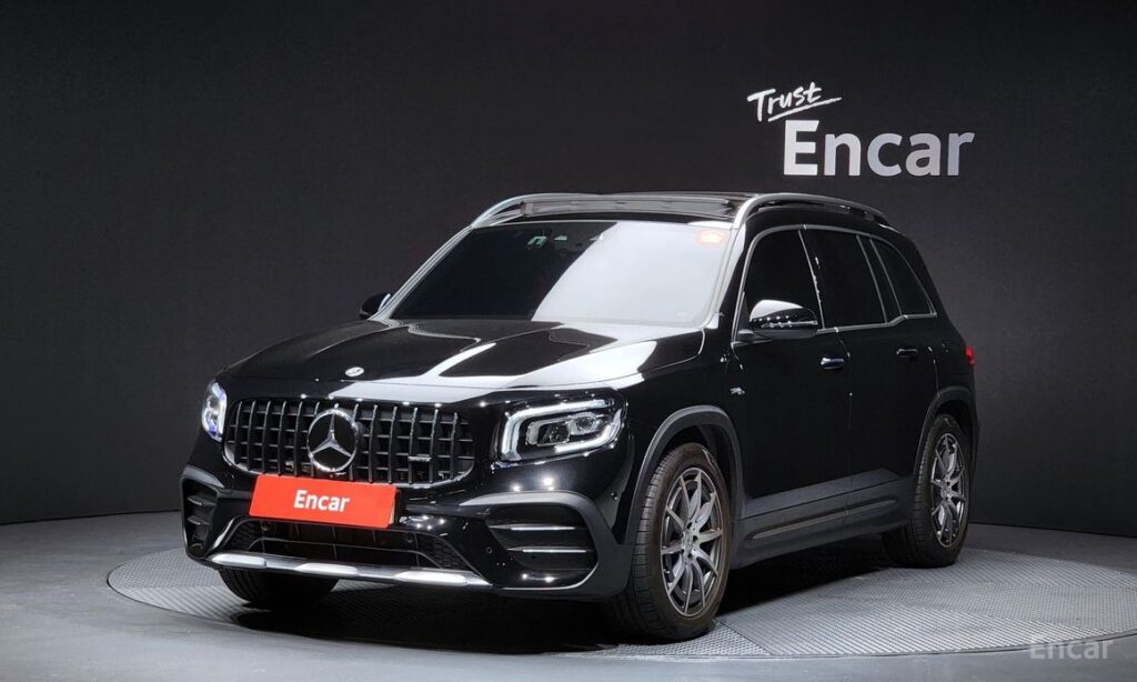 Mercedes-Benz GLB-Class 2023