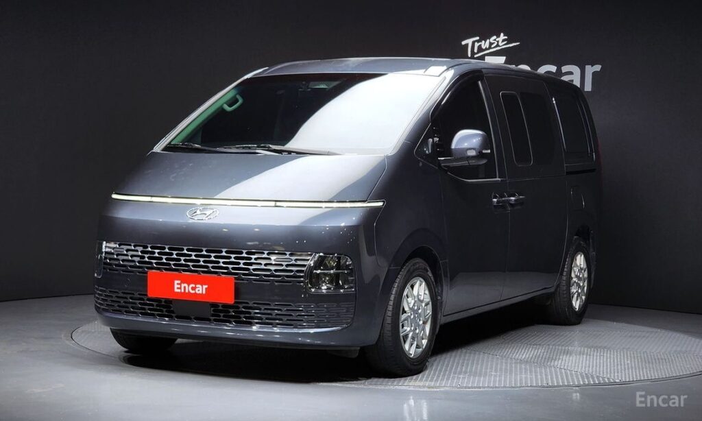 Hyundai Staria 2023