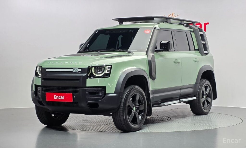 Land Rover Defender 2023