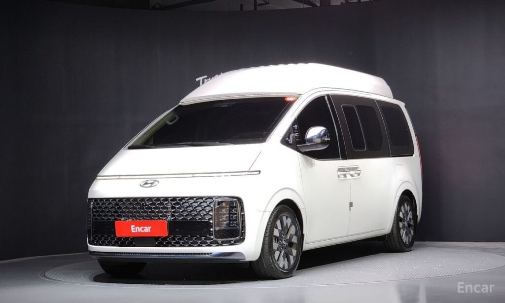 Hyundai Staria 2022