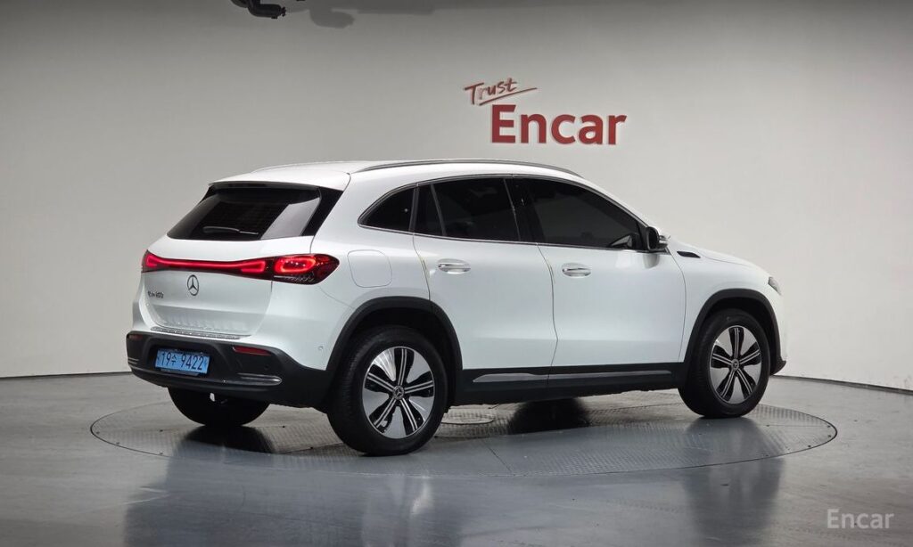 Mercedes-Benz EQA 2022