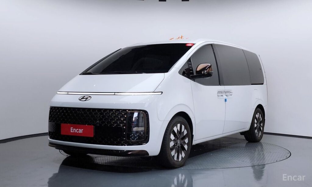 Hyundai Staria 2022