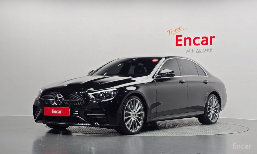 Mercedes-Benz E-Class 2022