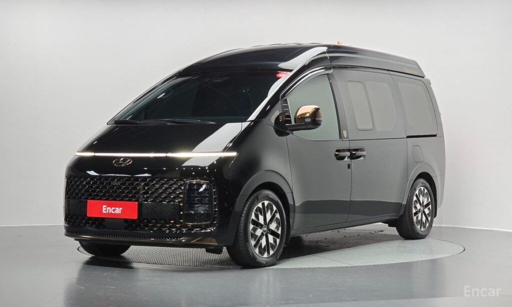 Hyundai Staria 2024