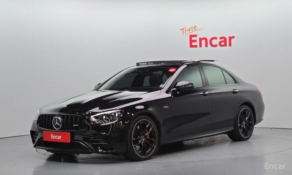 Mercedes-Benz E-Class 2023