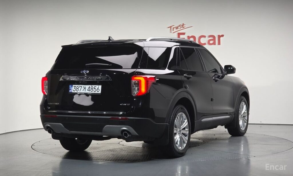 Ford Explorer 2023