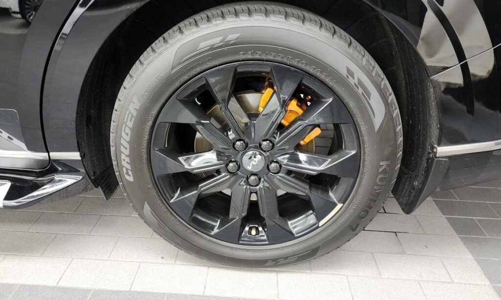 Фото автомобиля