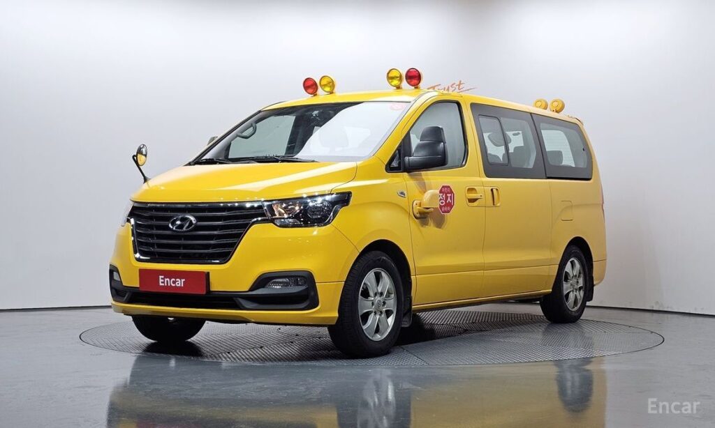 Hyundai Starex 2021