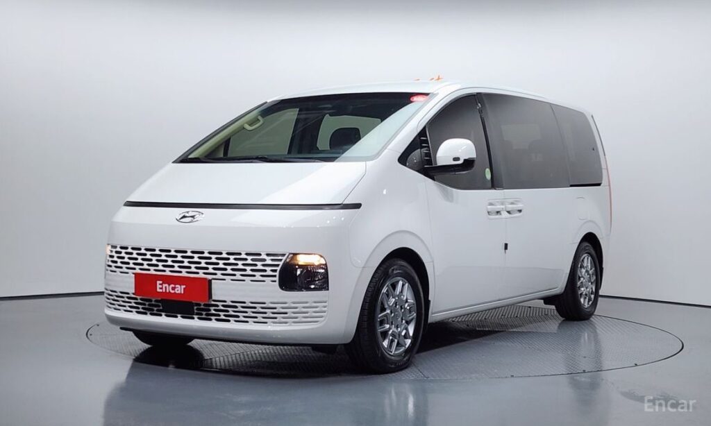 Hyundai Staria 2022
