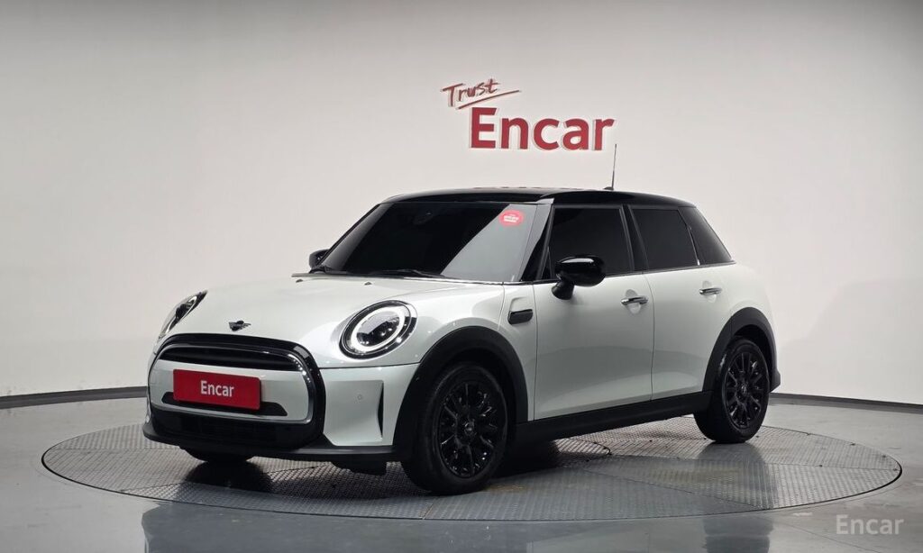 Mini Cooper 2024