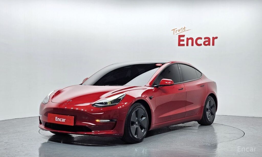 Tesla Model 3 2022