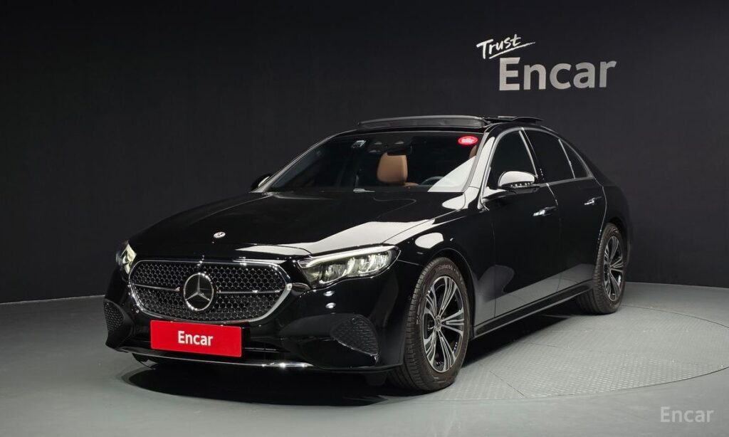 Mercedes-Benz E-Class 2025