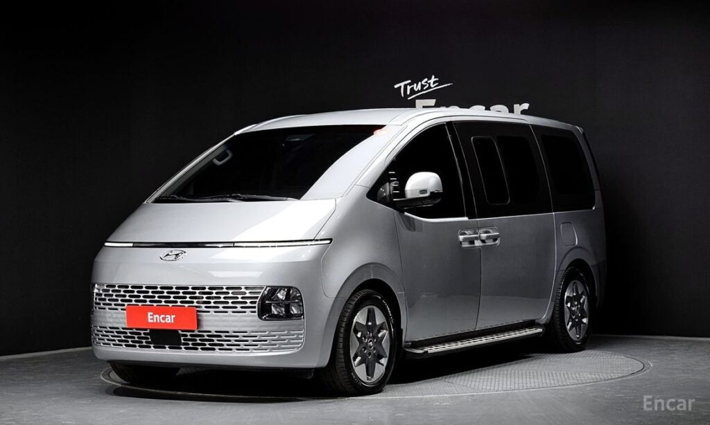 Hyundai Staria 2022