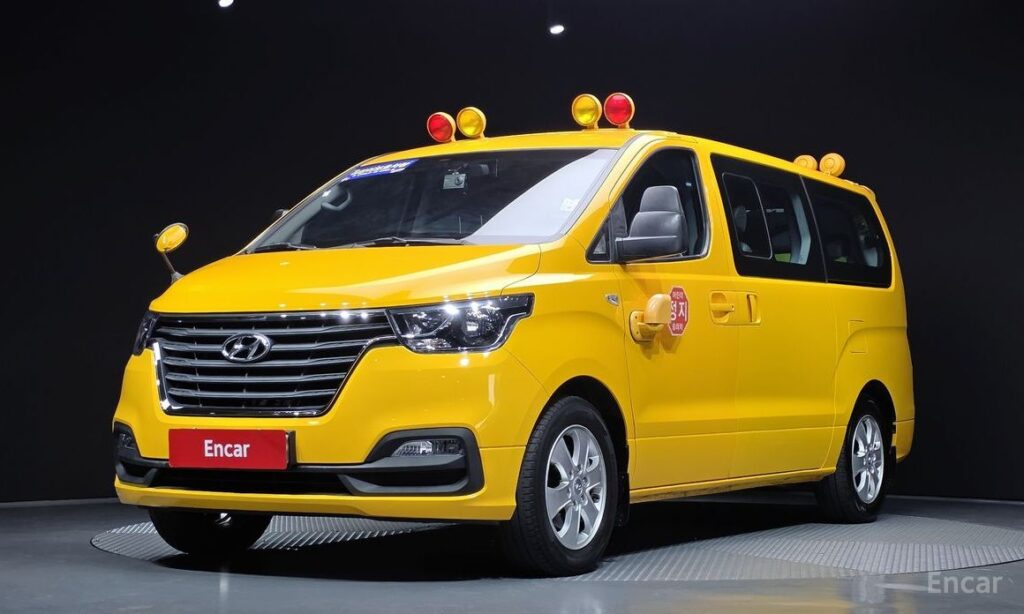 Hyundai Starex 2021