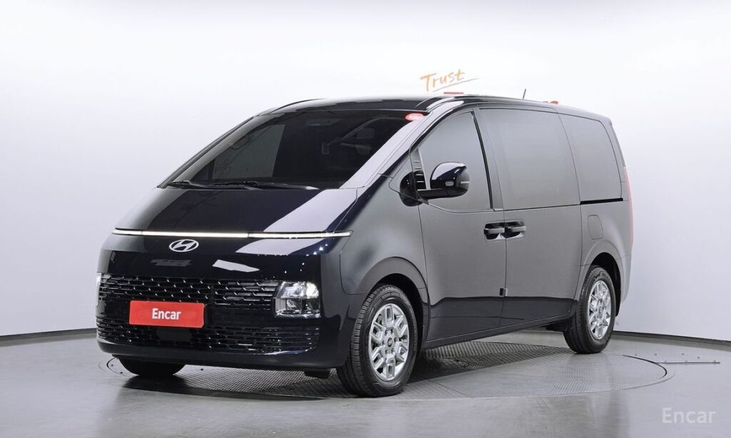 Hyundai Staria 2025