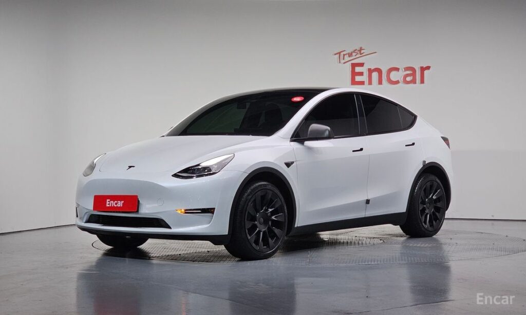 Tesla Model Y 2022