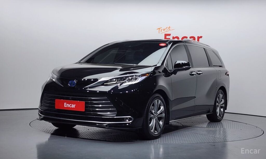 Toyota Sienna 2025