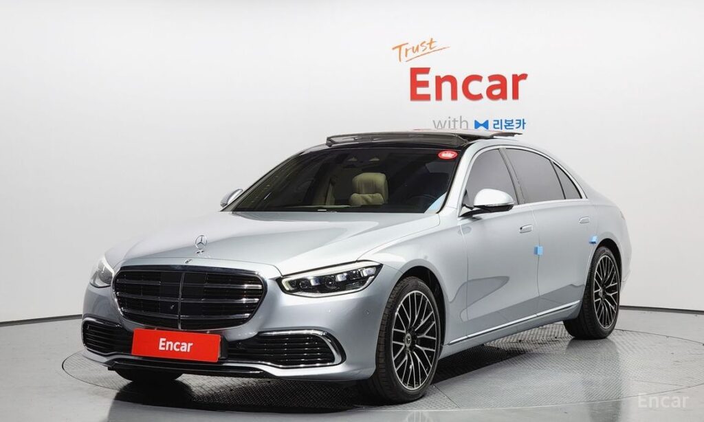 Mercedes-Benz S-Class 2023