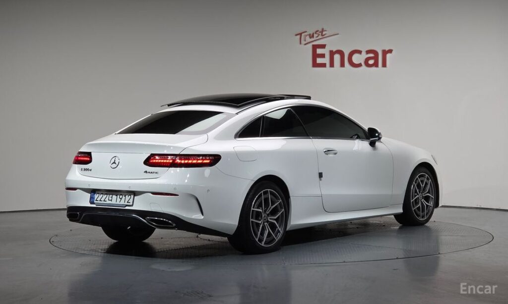 Mercedes-Benz E-Class 2023