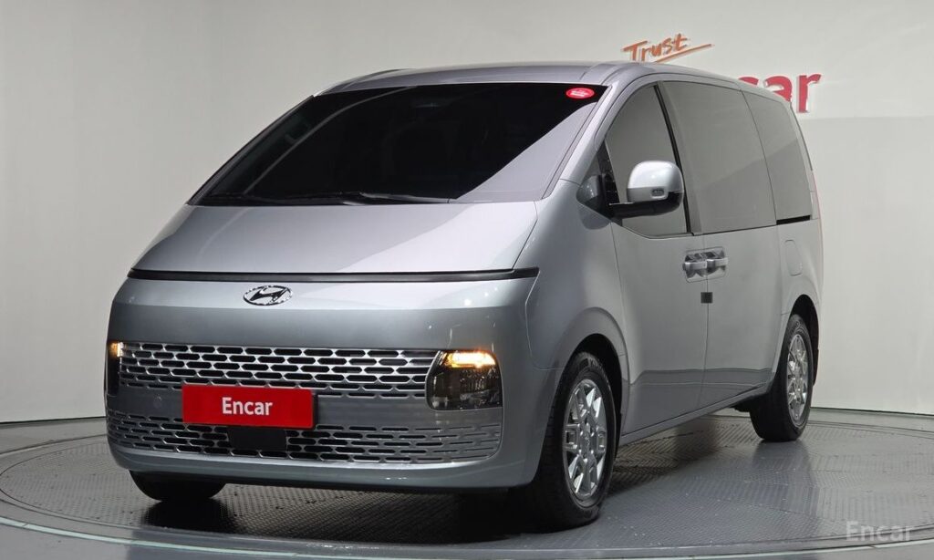 Hyundai Staria 2023