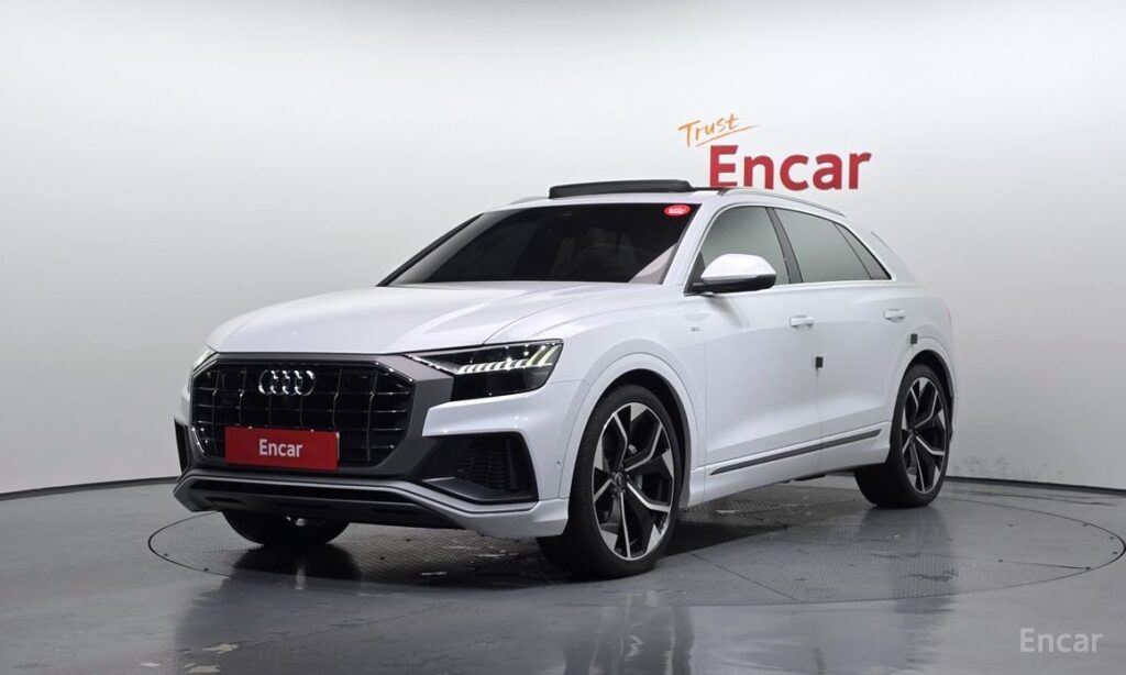Audi Q8 2021