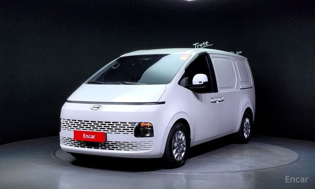 Hyundai Staria 2022
