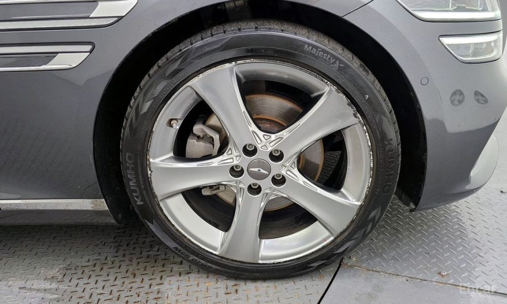 Фото автомобиля