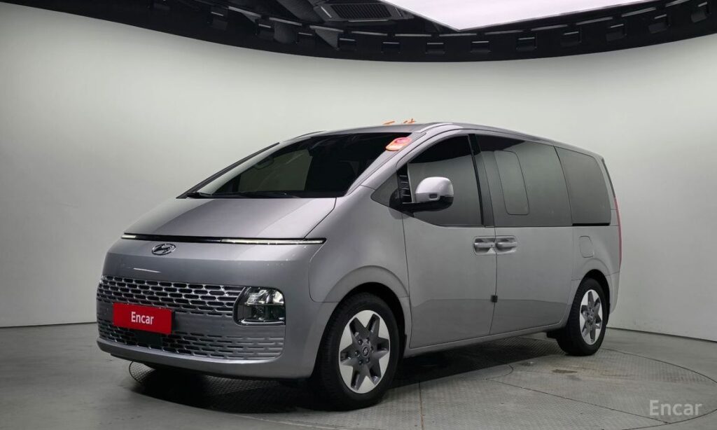 Hyundai Staria 2022