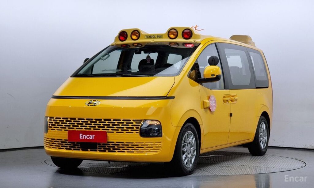 Hyundai Staria 2022