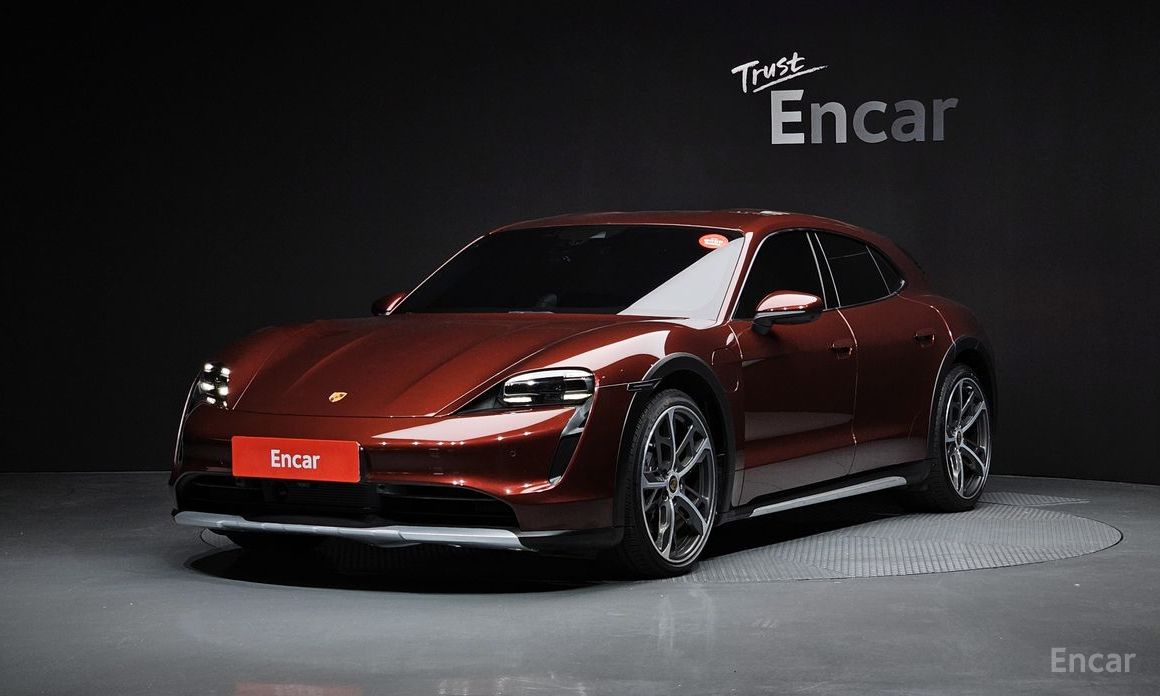 Porsche Taycan 2022