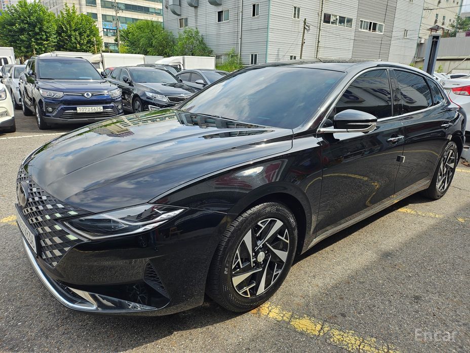 Hyundai Grandeur 2022