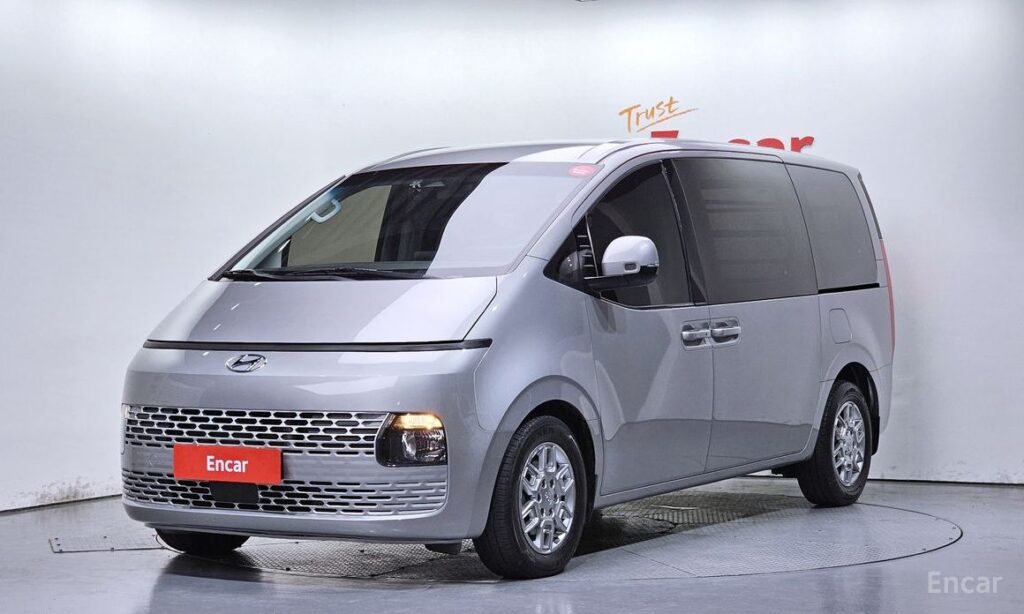 Hyundai Staria 2022
