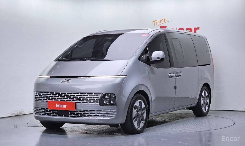 Hyundai Staria 2022