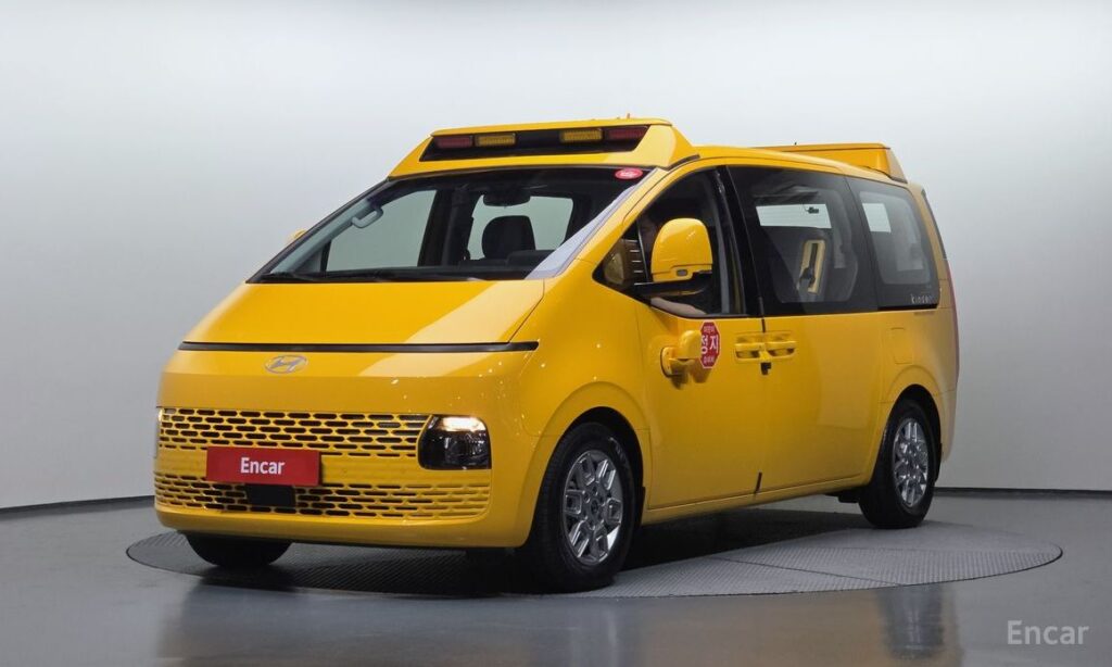Hyundai Staria 2025