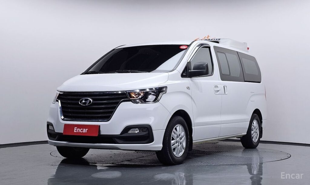 Hyundai Starex 2021