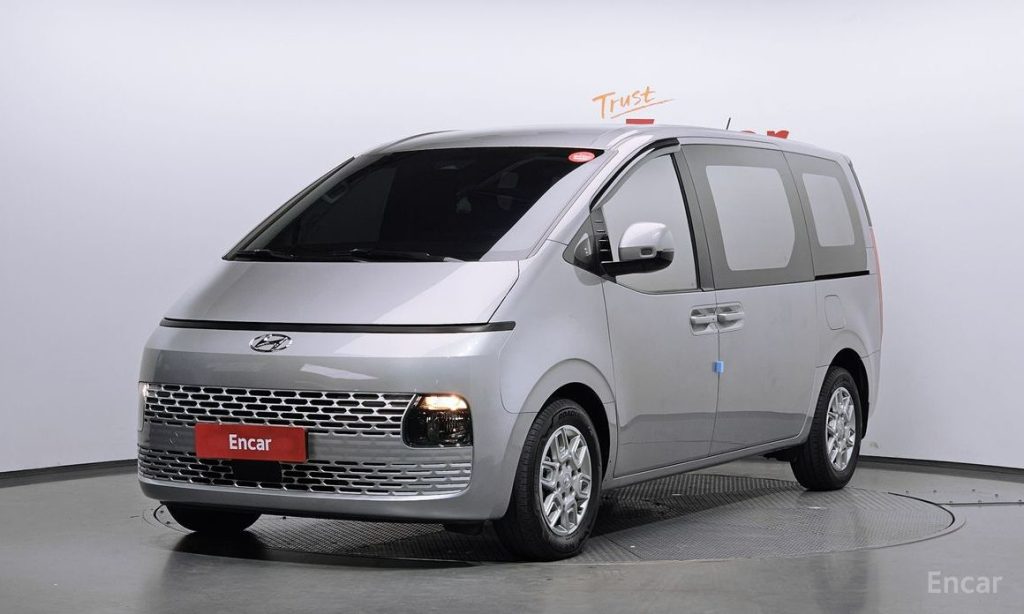 Hyundai Staria 2022