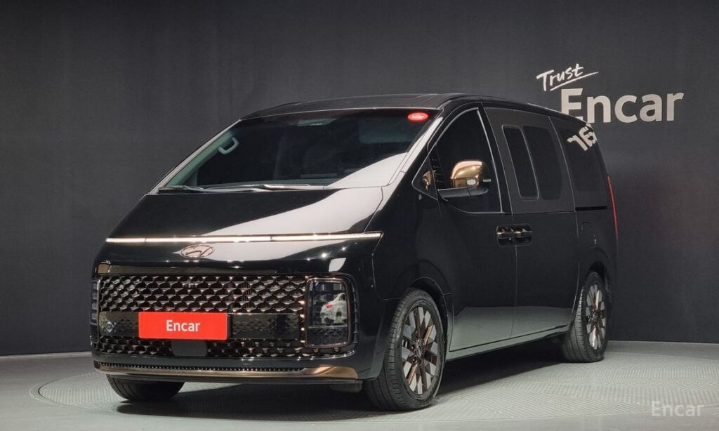 Hyundai Staria 2023