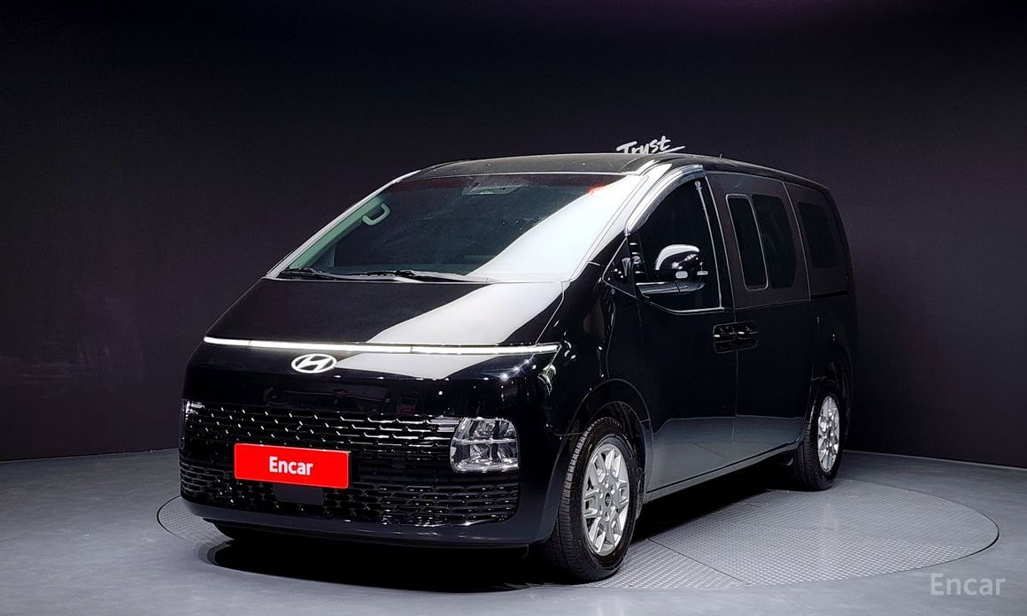 Hyundai Staria 2025