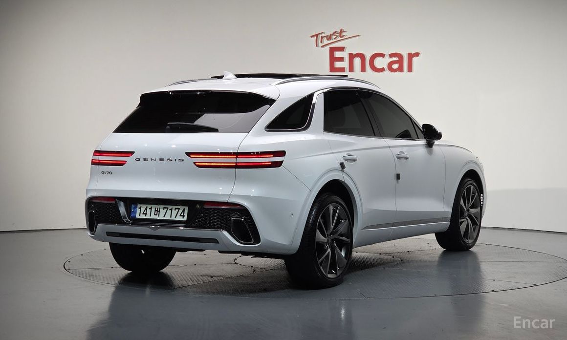 Genesis GV70 2021
