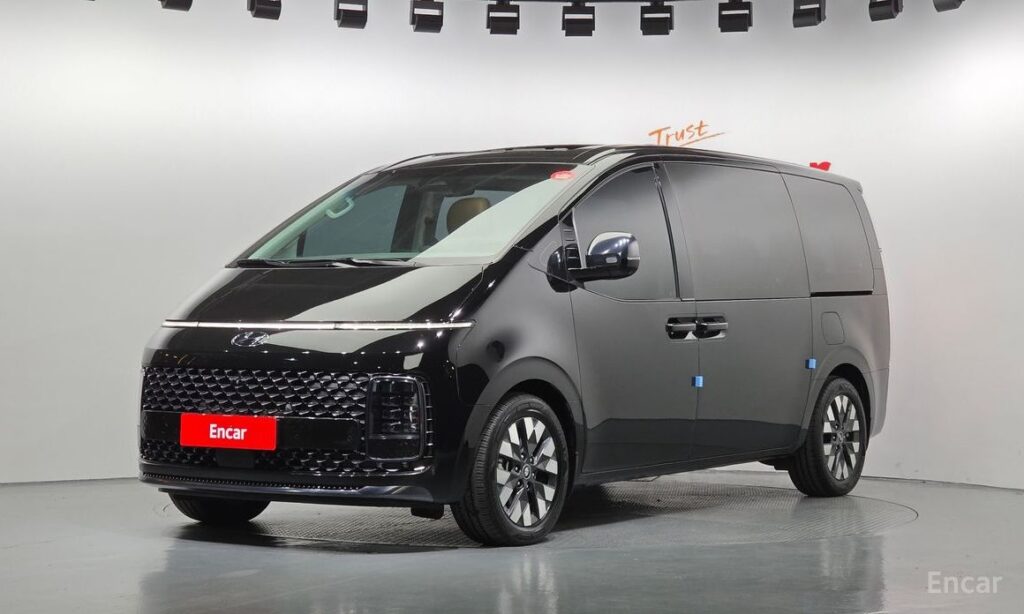 Hyundai Staria 2023