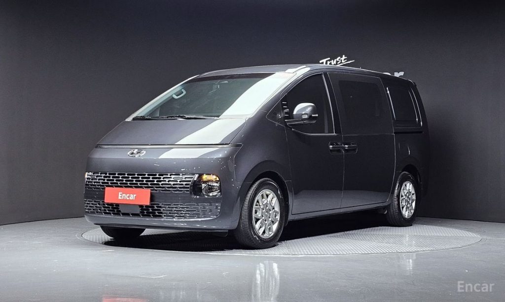 Hyundai Staria 2022