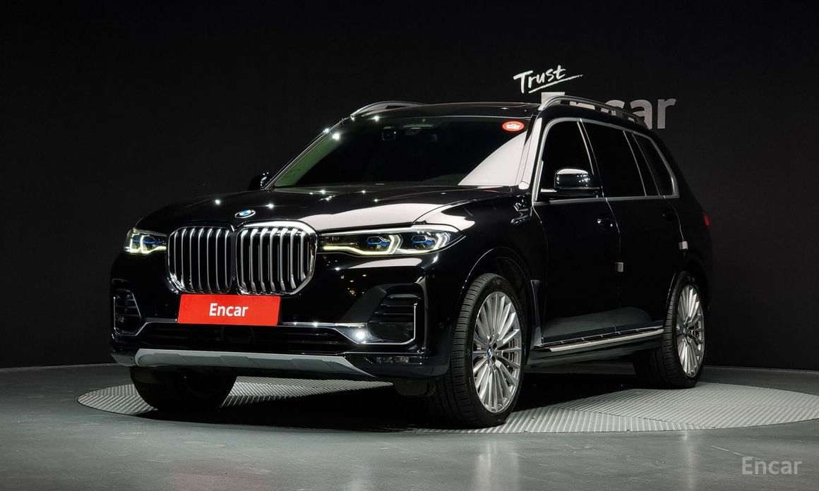 BMW X7 2021