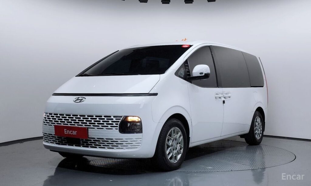 Hyundai Staria 2024