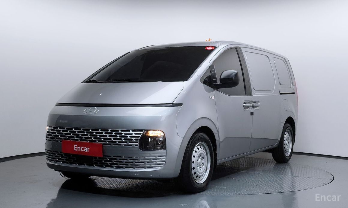 Hyundai Staria 2025