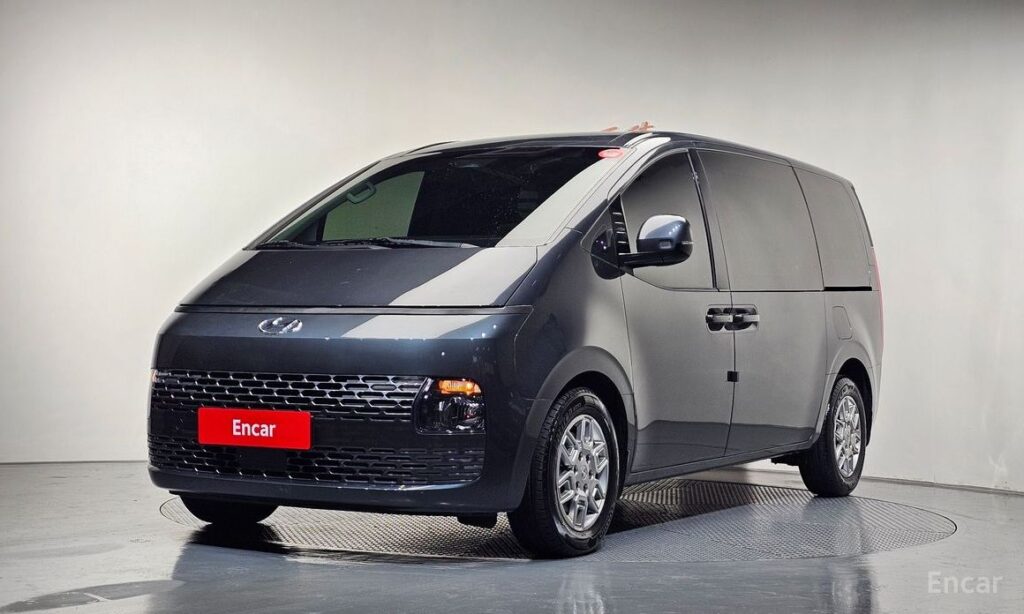 Hyundai Staria 2022