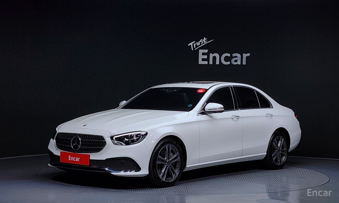 Mercedes-Benz E-Class 2023