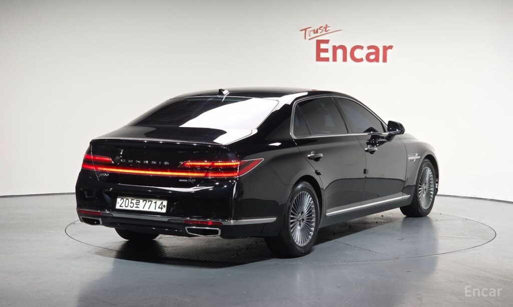 Genesis G90 2020